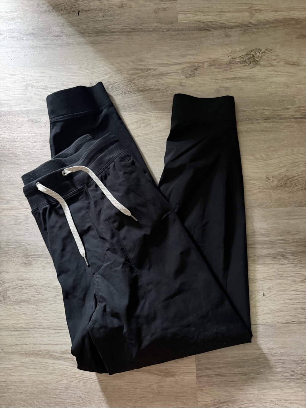 Vuori men’s  Performance Jogger